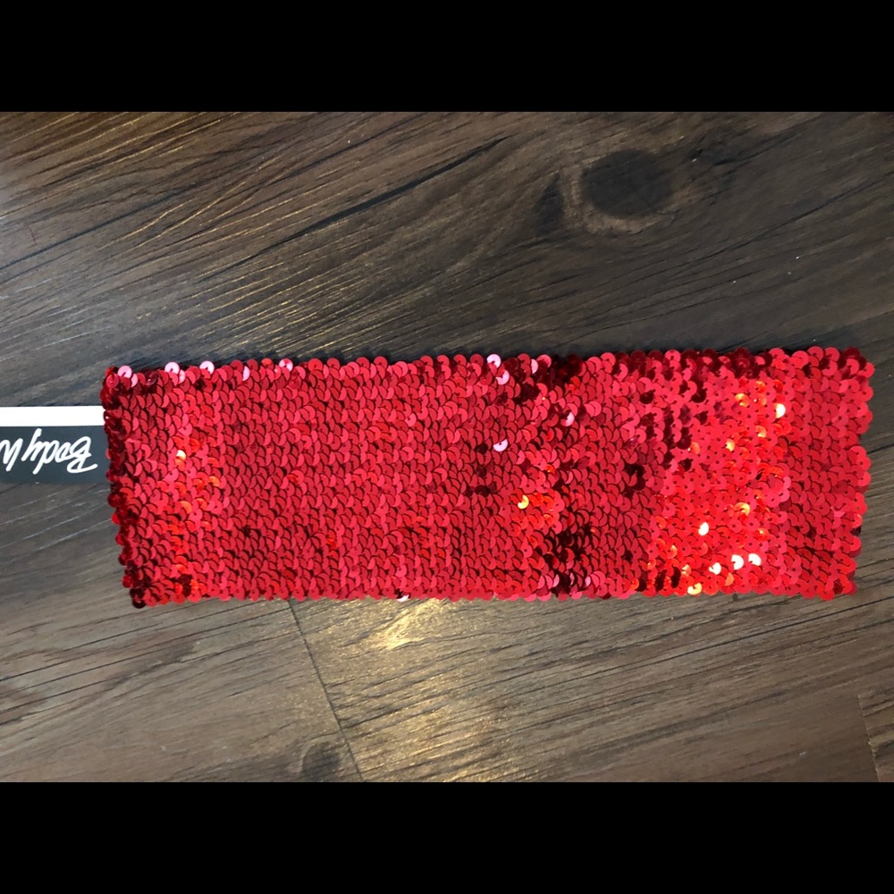 Sequin belt